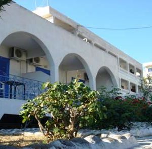 HOTEL BLUE FOUNTAIN