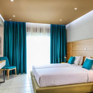 Royal Hotel Polichrono