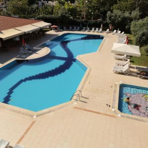 Mavruka Hotel