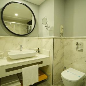 The Raga Side 16 Fine Dining Hotel Adult Only