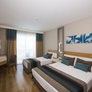 Palm World Side Resort