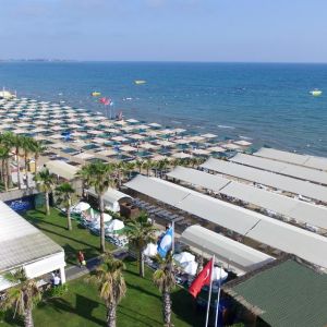 Hotel Luna Blanca Resort