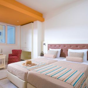 Irida Hotel Apartments
