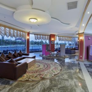 Hotel Senza The Inn Resort