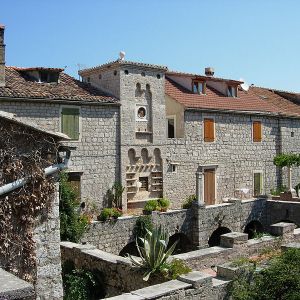 Apartamente private in Starigrad