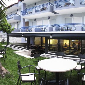 Royal Hotel Polichrono