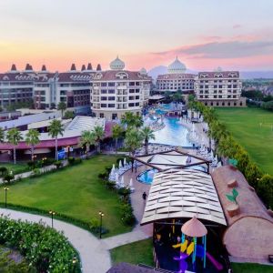 Hotel Kirman Belazur Resort and Spa