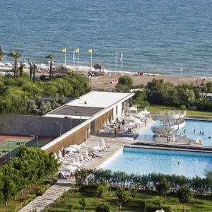 Palm World Side Resort