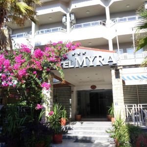 Hotel Myra