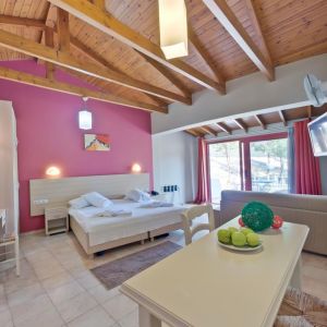 Hotel Rouda Bay