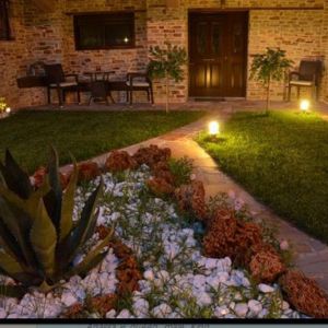 Anassa Studios Apartments