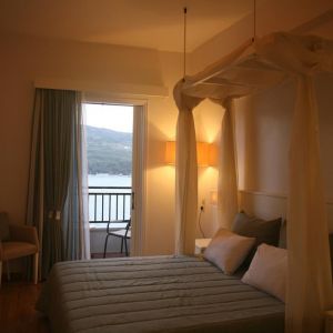 Hotel Mirini