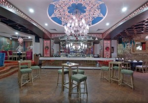 Cratos Premium Hotel