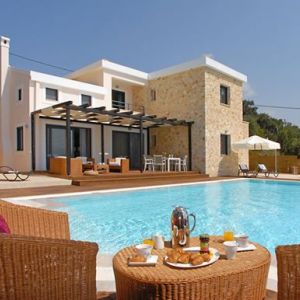VILA LEFKI