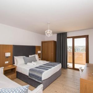 Hotel Yianna Caravel