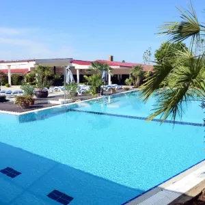 Vox Maris Grand Resort