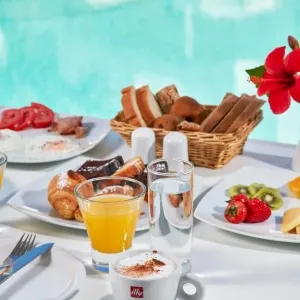Hotel Aegean Plaza