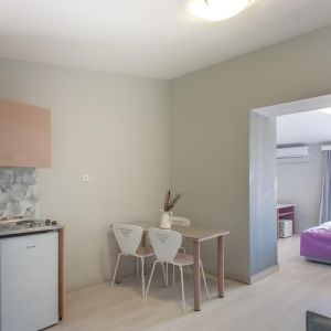 Sunrise Village Aparthotel
