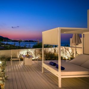 I Resort Beach Hotel
