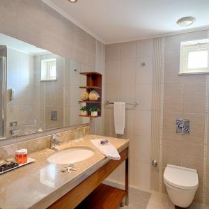 Hotel Kamelya Aishen K Club