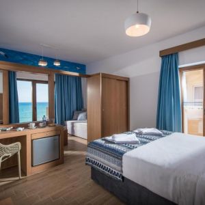 Hotel Yianna Caravel