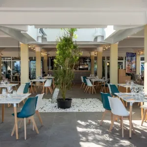 Hotel Neko (fost Aida)