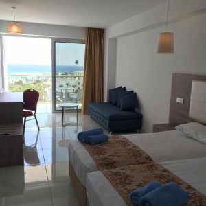 Corfu Hotel
