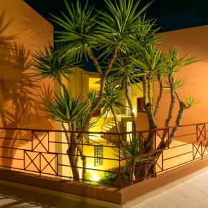 Elotia Hotel