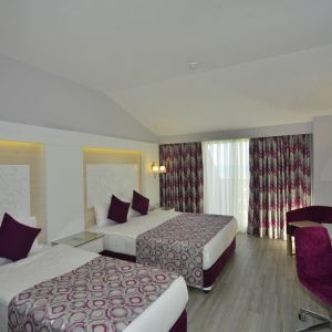 Hotel Sunmelia Beach Resort and Spa