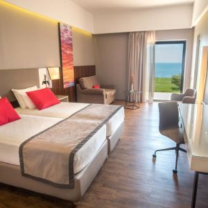Hotel Ramada Plaza Thraki