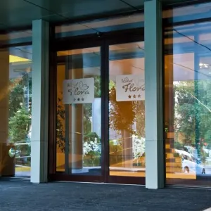 Hotel Flora Mamaia