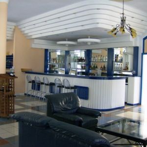 Hotel Rachoni Bay Resort