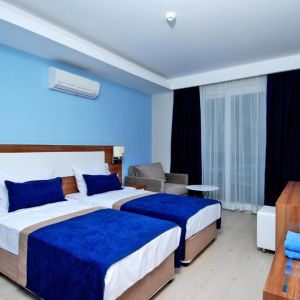 Kleopatra Ramira Hotel