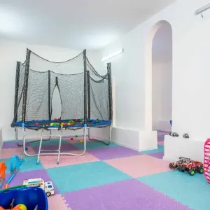 Hotel Opal