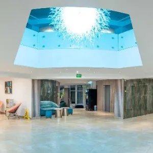 Hotel Opal
