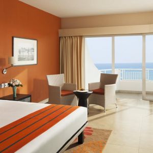 Hotel Vivanta by Taj Bentota