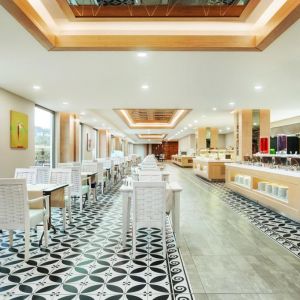 Ramada Hotel and Suites Kusadasi