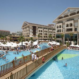 Hotel Crystal Palace Luxury Resort and Spa
