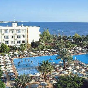 Hotel LOUIS PHAETHON BEACH
