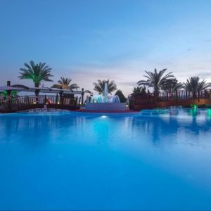 Hotel Granada Luxury Resort Okurcalar