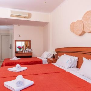 Hotel Corfu Maris
