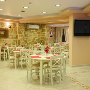 Maistrali Apartments Hotel