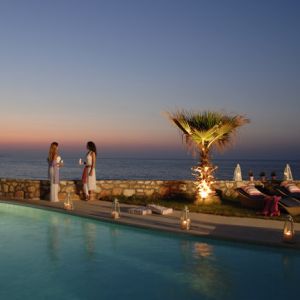 Hotel Ikaros Beach Luxury Resort and Spa