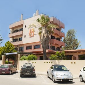 Heleni Beach Hotel