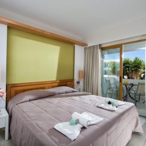 Mary Hotel and Mary Royal Suites