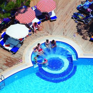 Hotel Batihan Beach Resort and Spa