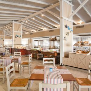 Hotel Kipriotis Village Resort