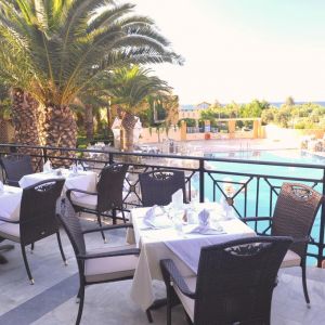Hotel Vantaris Beach