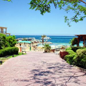 King Tut Aqua Park Beach Resort