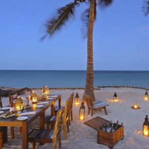 Hotel Bluebay Beach Resort and Spa